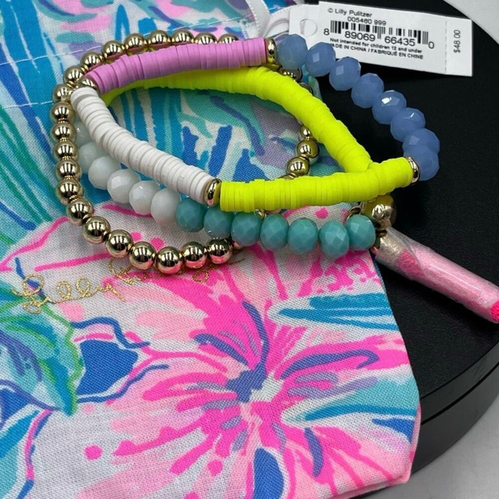 Lilly Pulitzer NWT Hi Summer Bracelet Set Gold Tone Pink
Blue Beaded Stretch
